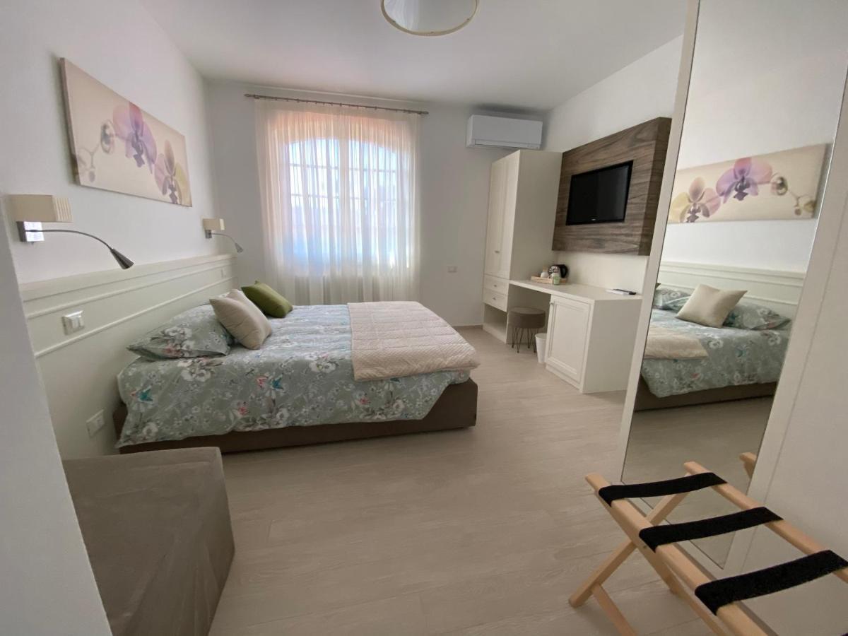 Bellaisa Bed & Breakfast 카마이오레 외부 사진