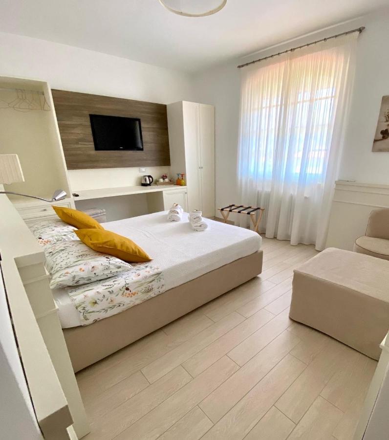 Bellaisa Bed & Breakfast 카마이오레 외부 사진